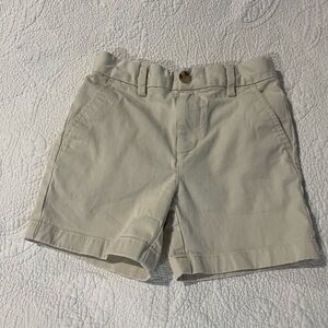 Vineyard Vine 4T khaki shorts